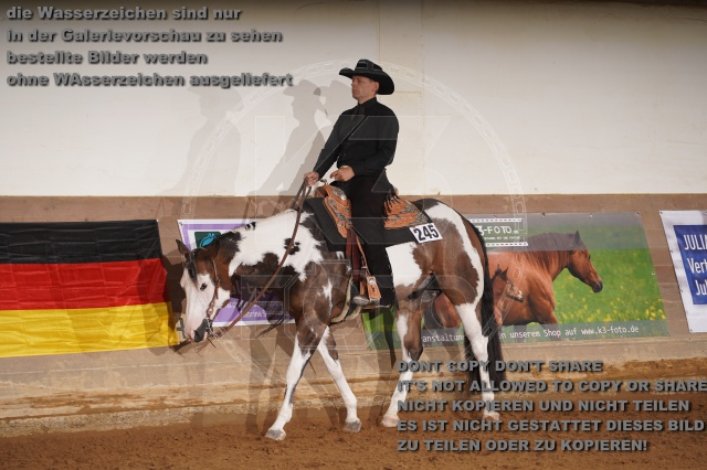 s_A_902251.JPG
